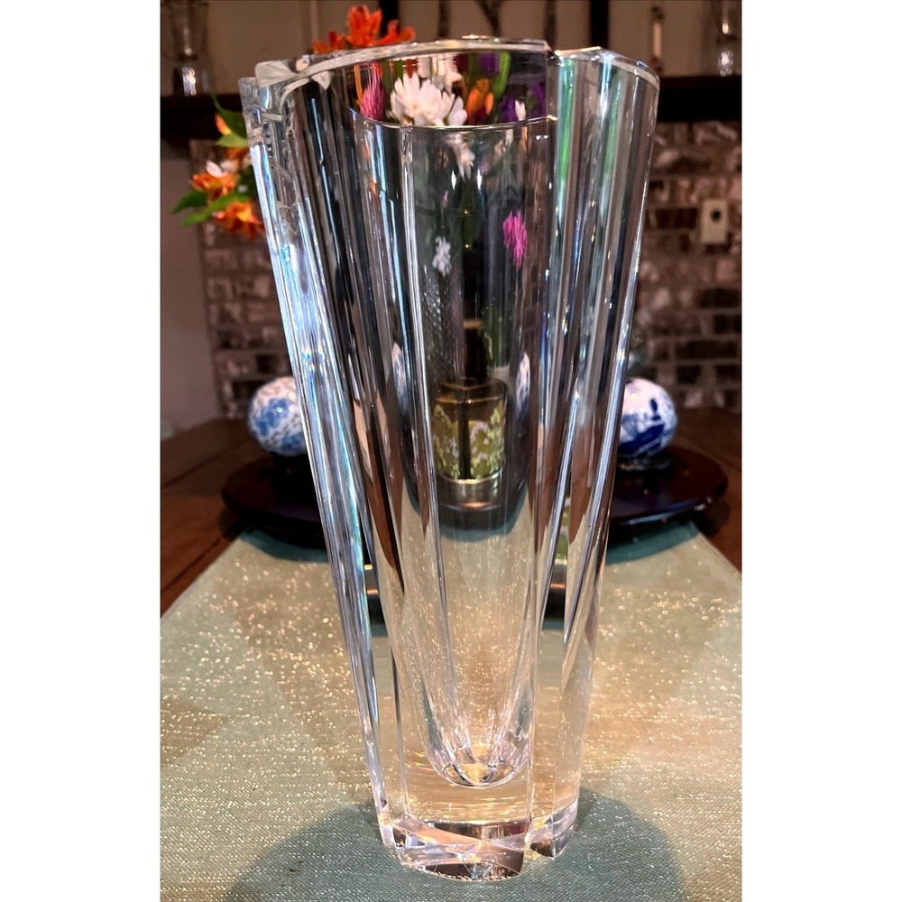 Vintage Orrefors Vase Jan Johansson Signed Made In Sweden 10 1/3 Inch Crystal